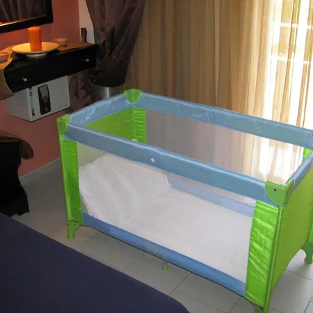 아파트 Kokkinos *