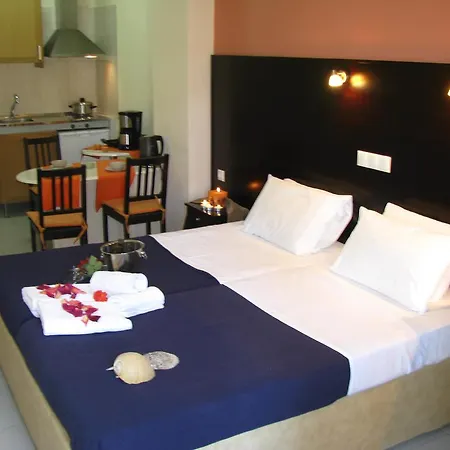 Kokkinos Апартаменты *